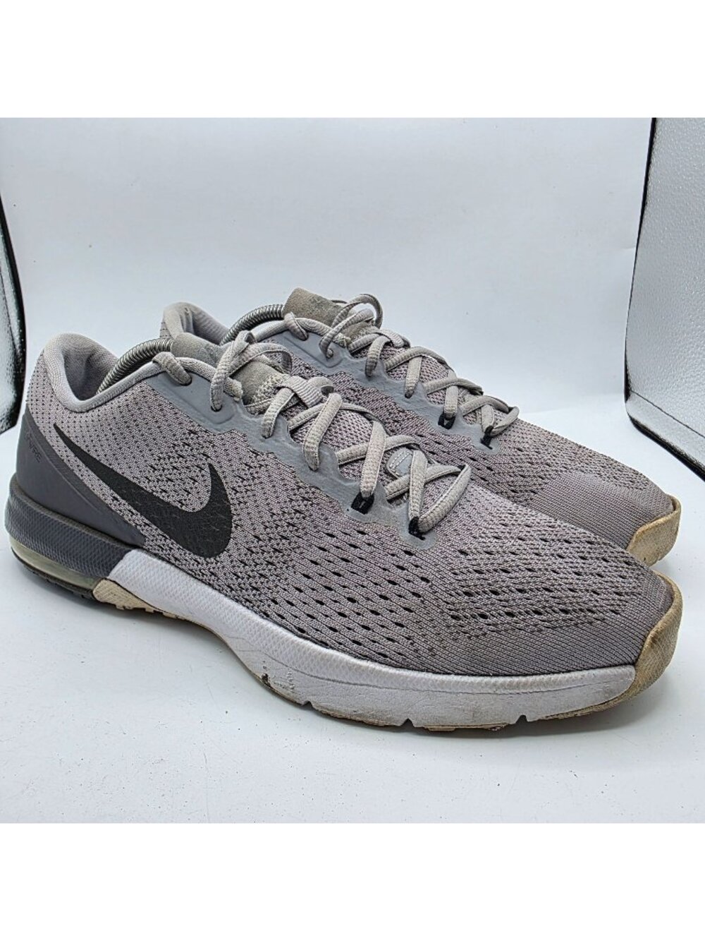 Nike Air Max Typha Wolf Gray Mens Size 10.5 Athletic Shoes Training Casual